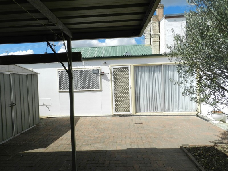 92 Lagoon Street, Goulburn NSW 2580