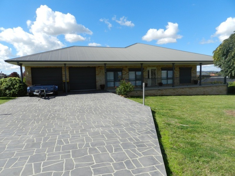 9 Mitchell Street, Goulburn NSW 2580