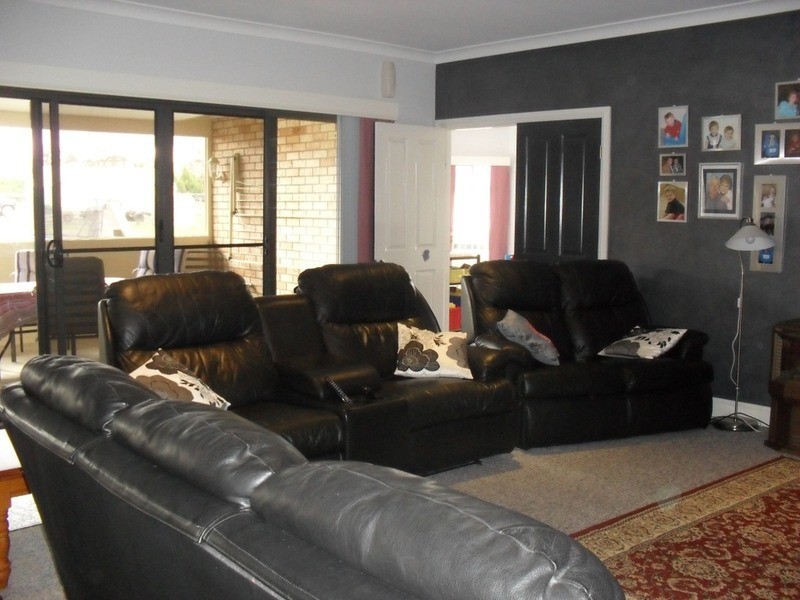 9 Mitchell Street, Goulburn NSW 2580