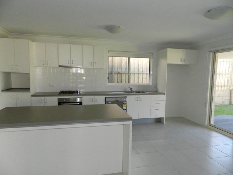 10 Fitzpatrick Street, Goulburn NSW 2580