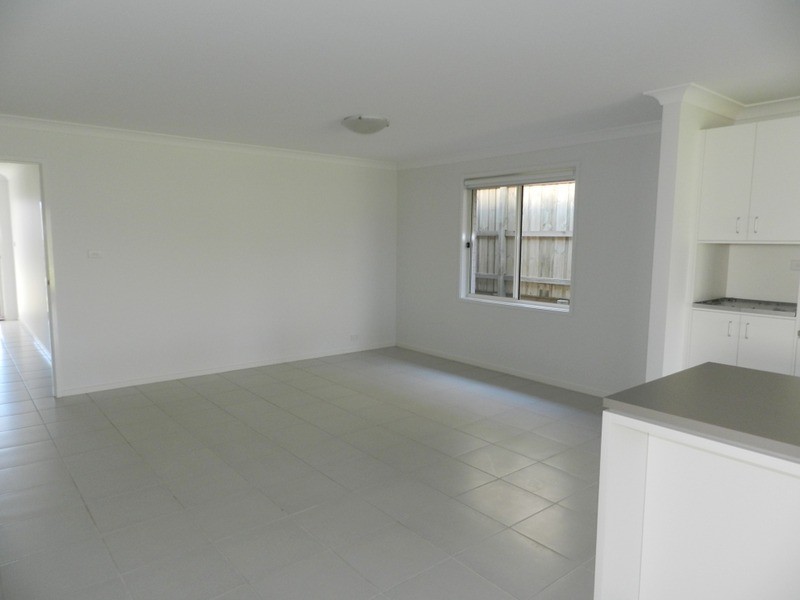 10 Fitzpatrick Street, Goulburn NSW 2580