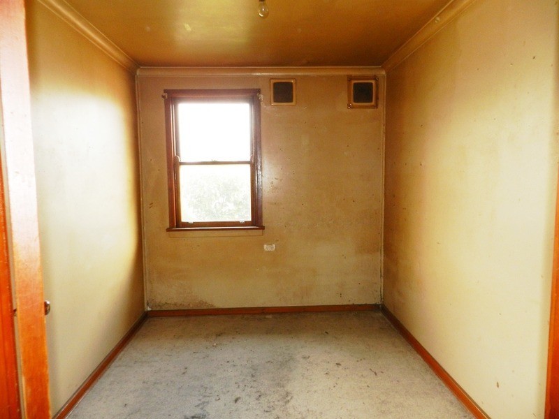 11 Station Street, Marulan NSW 2579