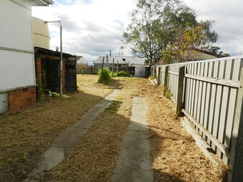 11 Station Street, Marulan NSW 2579