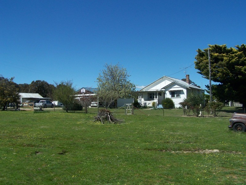 1 Bishop Street, Binda NSW 2583