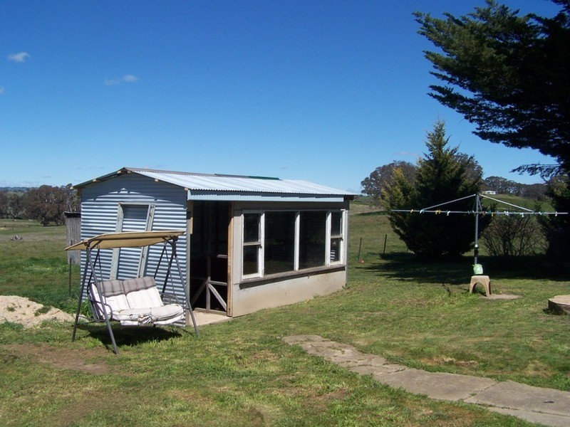 1 Bishop Street, Binda NSW 2583