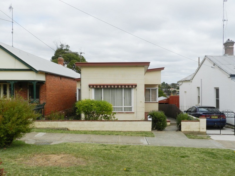 96 Verner  Street, Goulburn NSW 2580