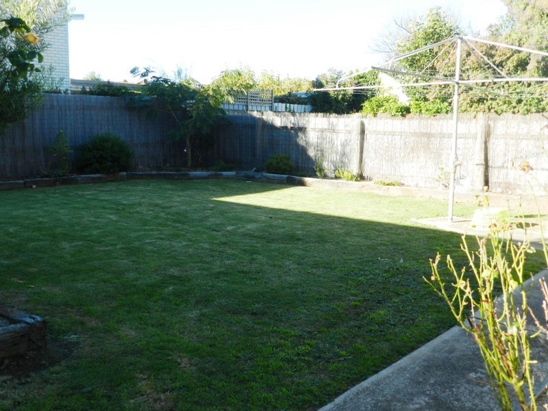 11 Chatsbury Street, Goulburn NSW 2580