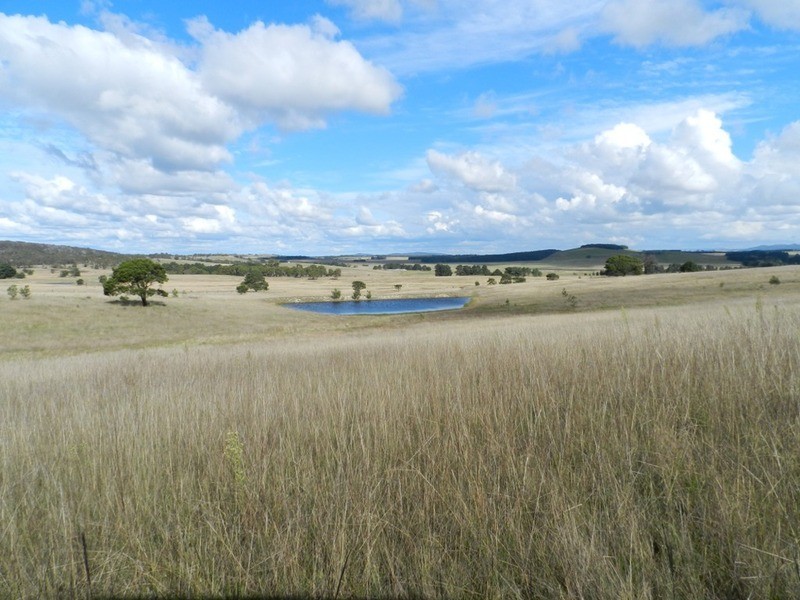 267 Bundong Lane, Lake Bathurst NSW 2580