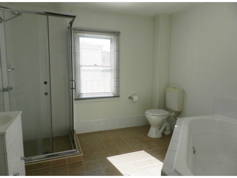 147 Faithfull Street, Goulburn NSW 2580