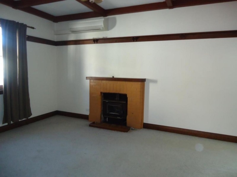 29 Cowper Street, Crookwell NSW 2583