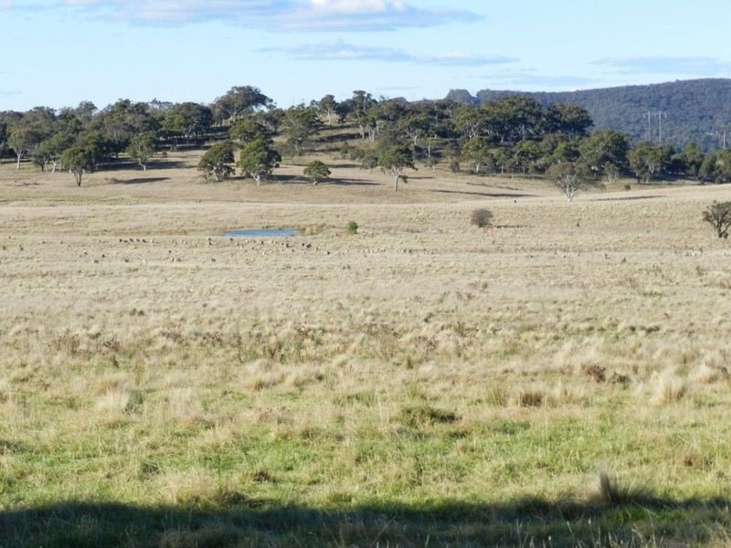 “Woodburn South” Hume  Highway, Goulburn NSW 2580