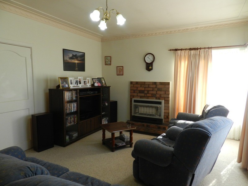 30 Garfield Avenue, Goulburn NSW 2580