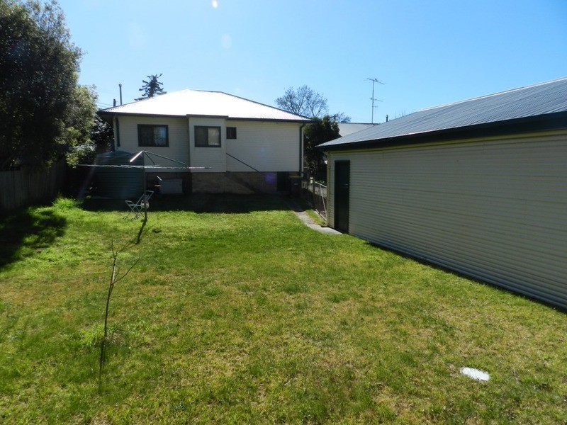 30 Garfield Avenue, Goulburn NSW 2580