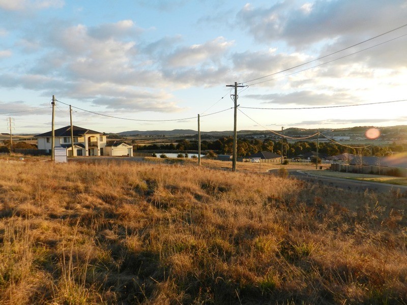 17 Melliodora Drive, Goulburn NSW 2580