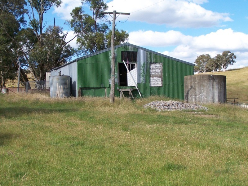 “Willowvale” Mullins Creek  Road, Breadalbane NSW 2581