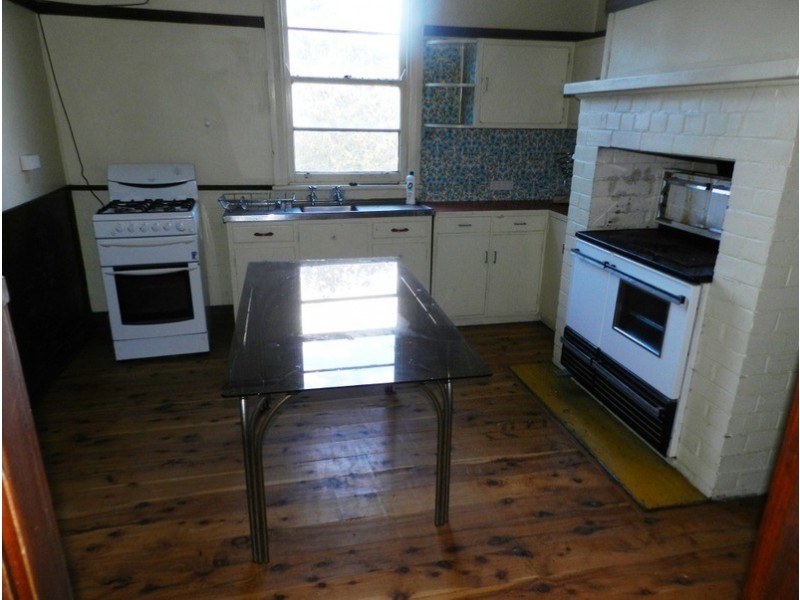 “Willowvale” Mullins Creek  Road, Breadalbane NSW 2581