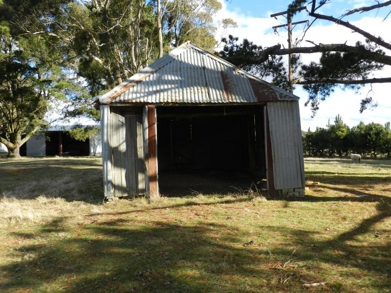 “Kenross” 2203 Wombeyan Caves Road, Taralga NSW 2580