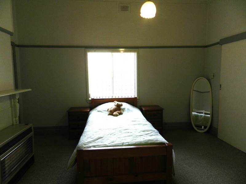 12 Francis  Street, Goulburn NSW 2580