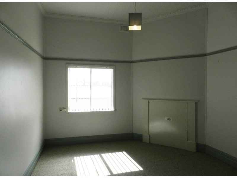 12 Francis  Street, Goulburn NSW 2580