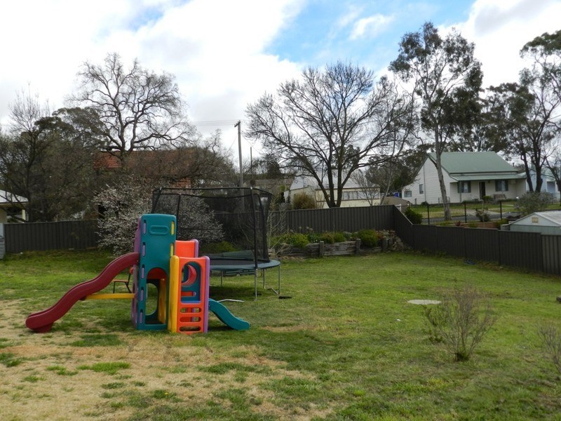 12 Francis  Street, Goulburn NSW 2580