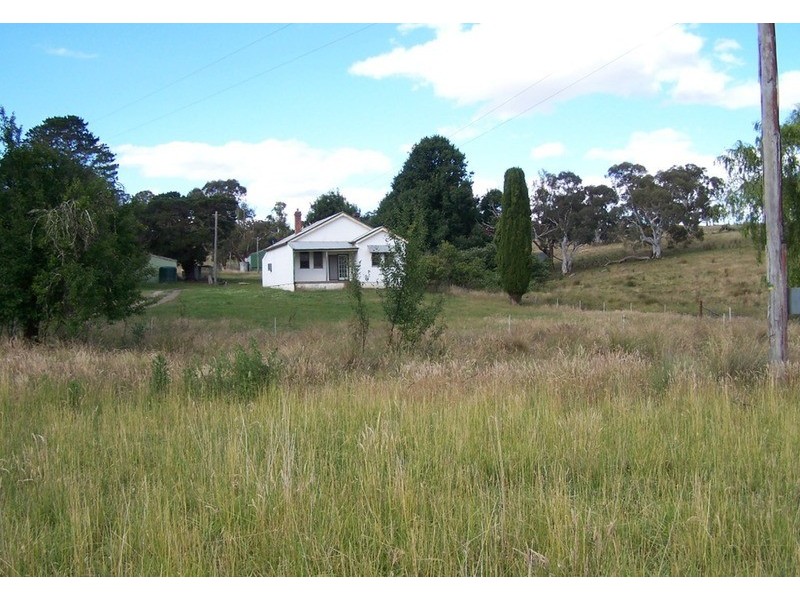 “Willowvale” Mullins Creek  Road, Breadalbane NSW 2581