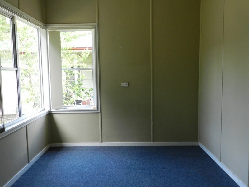 11 Roslyn  Street, Crookwell NSW 2583