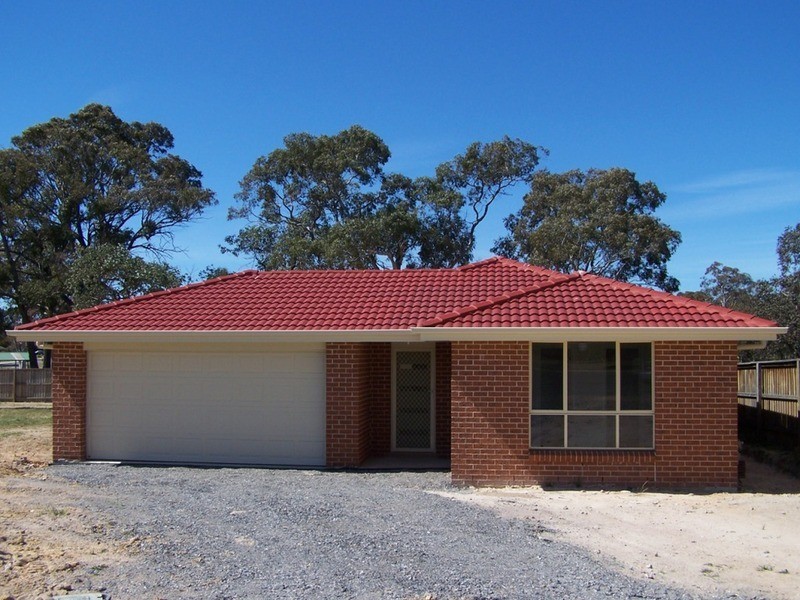 33 Eliza Power Drive, Marulan NSW 2579