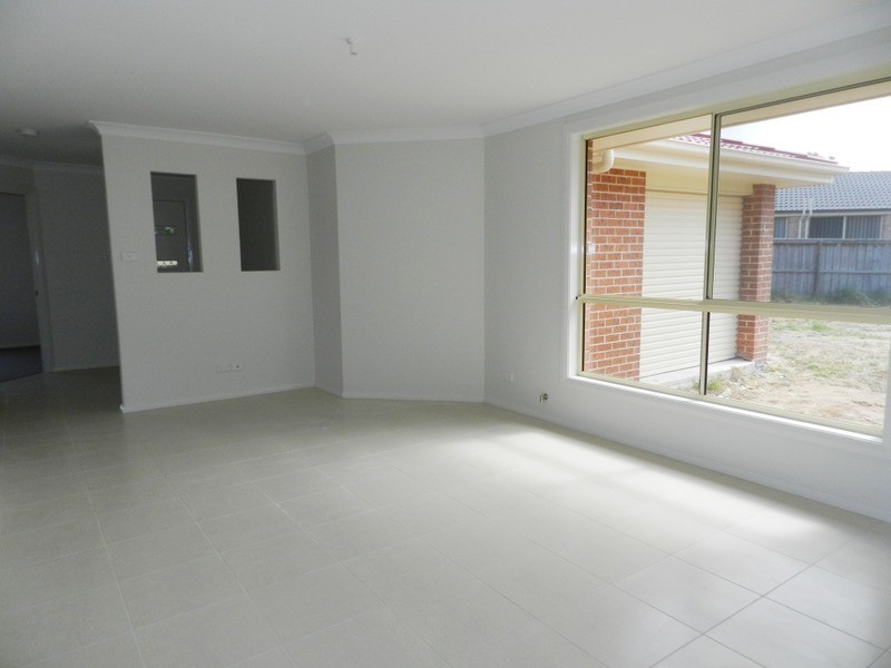 33 Eliza Power Drive, Marulan NSW 2579