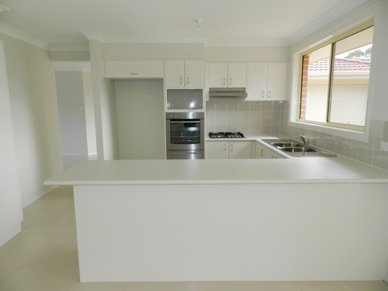 33 Eliza Power Drive, Marulan NSW 2579