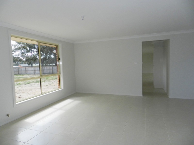 33 Eliza Power Drive, Marulan NSW 2579