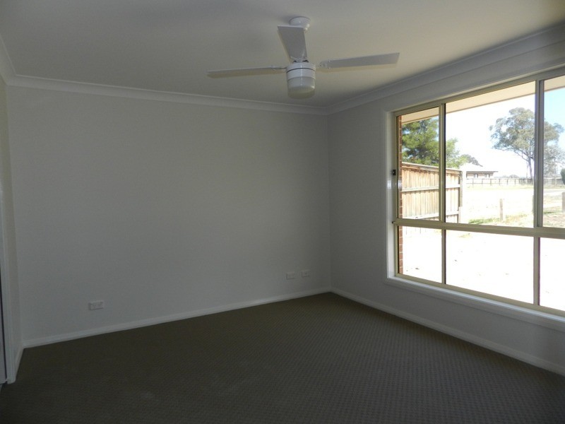 33 Eliza Power Drive, Marulan NSW 2579