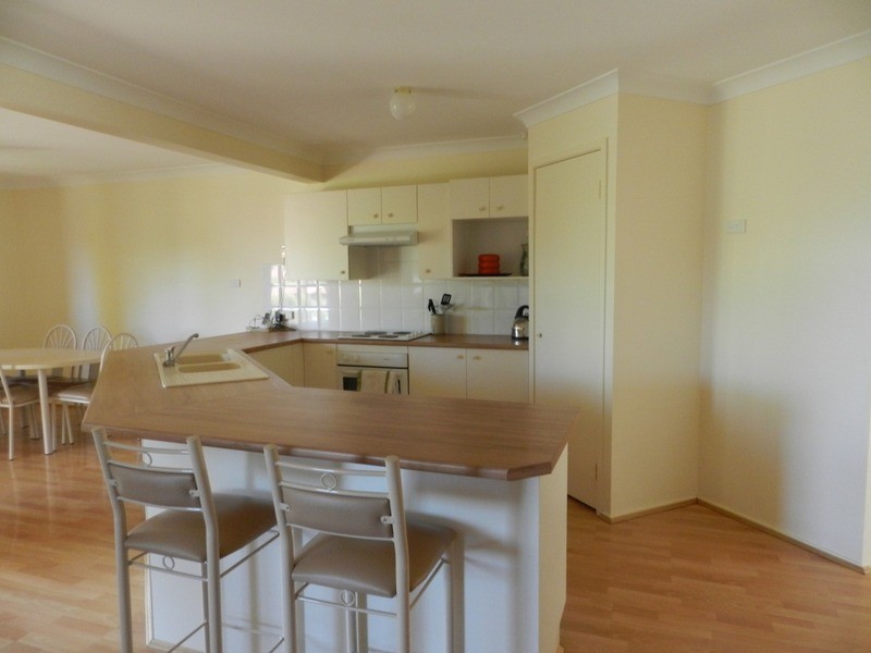 37 Chantilly  Court, Goulburn NSW 2580