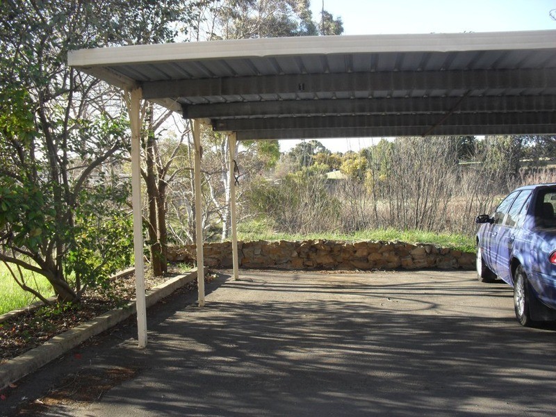 1/2 Albion  Street, Goulburn NSW 2580