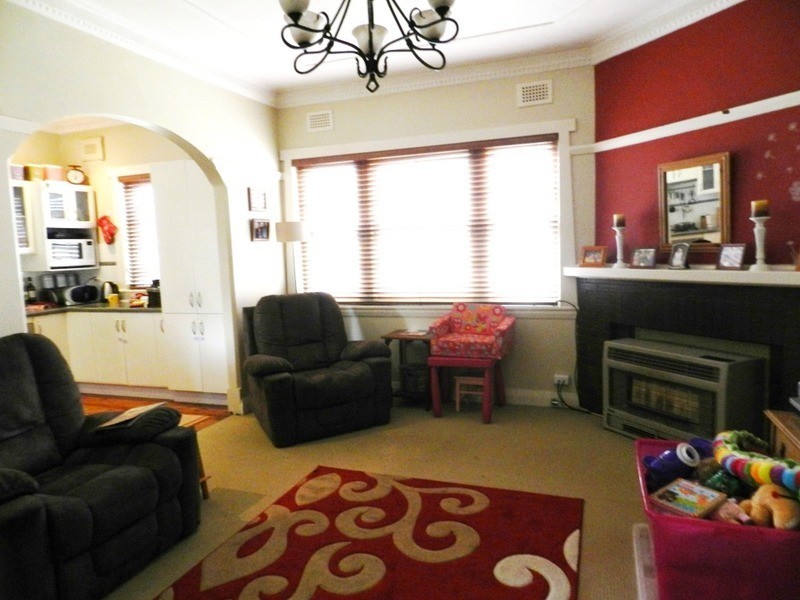 3 Murray  Street, Goulburn NSW 2580