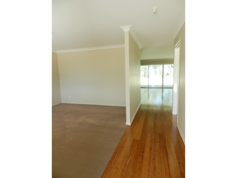 12 Collins Street, Marulan NSW 2579