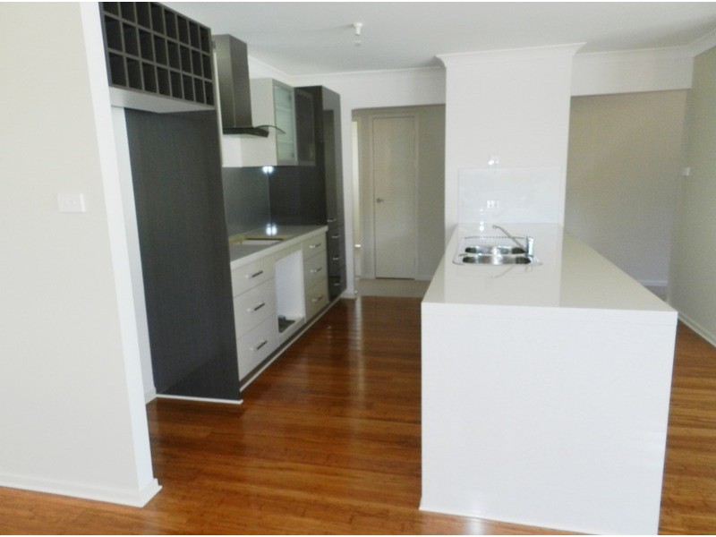 12 Collins Street, Marulan NSW 2579