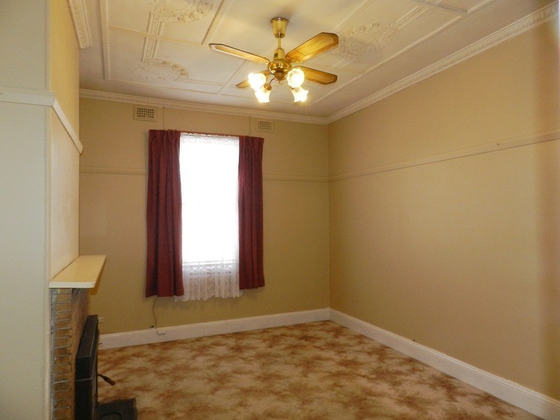 2 Horne Square, Goulburn NSW 2580