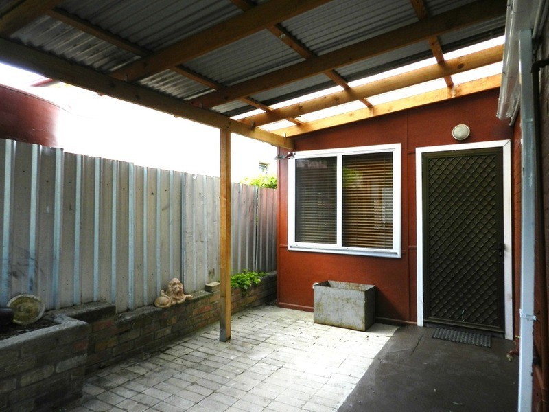 2 Horne Square, Goulburn NSW 2580