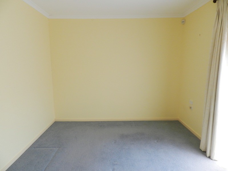 1/12 Major Drive, Goulburn NSW 2580