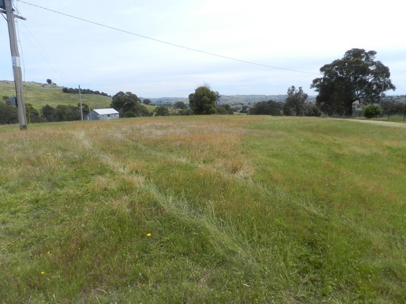 38 Lachlan Street, Bigga NSW 2583
