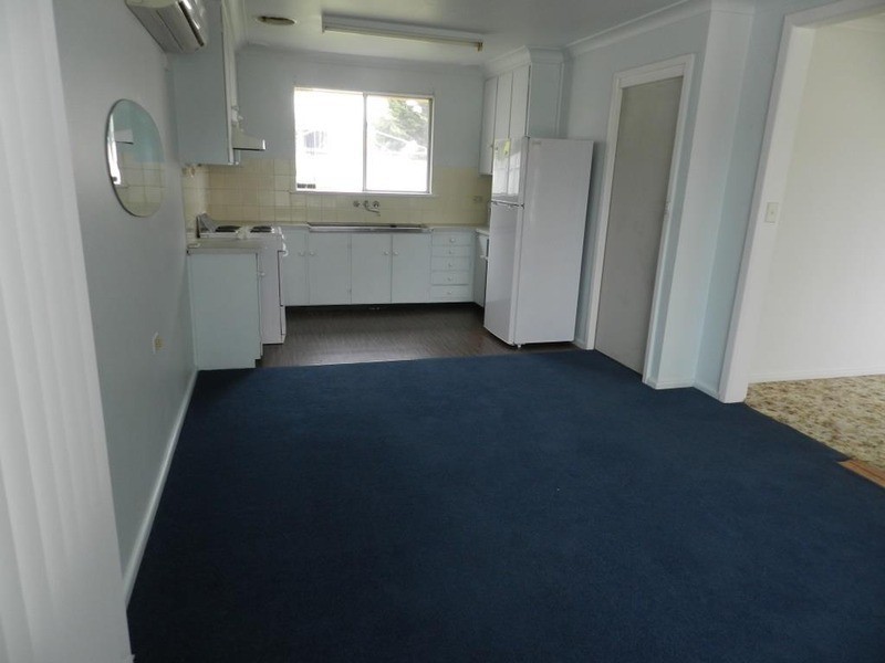 11 Robertson  Street, Crookwell NSW 2583