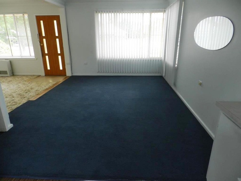 11 Robertson  Street, Crookwell NSW 2583