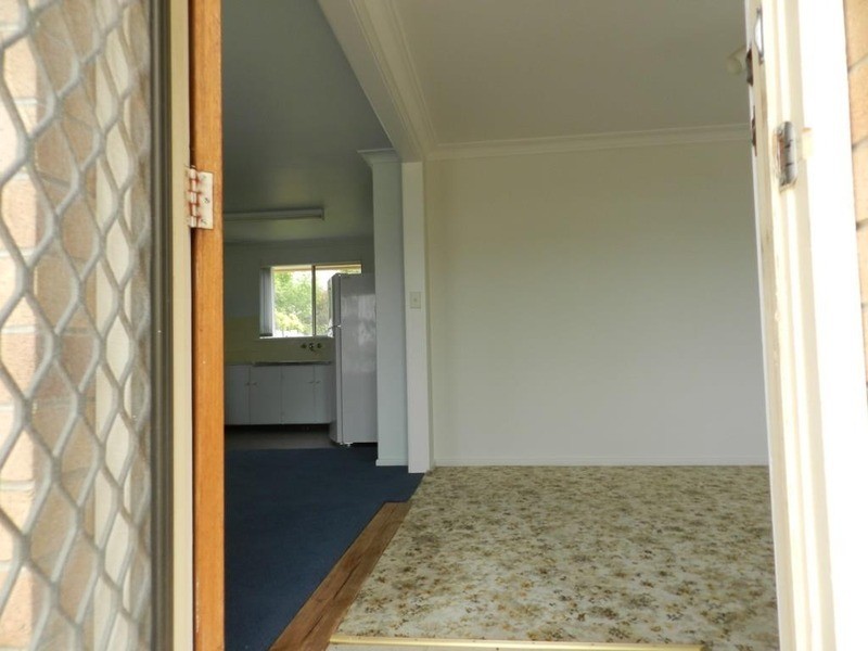 11 Robertson  Street, Crookwell NSW 2583