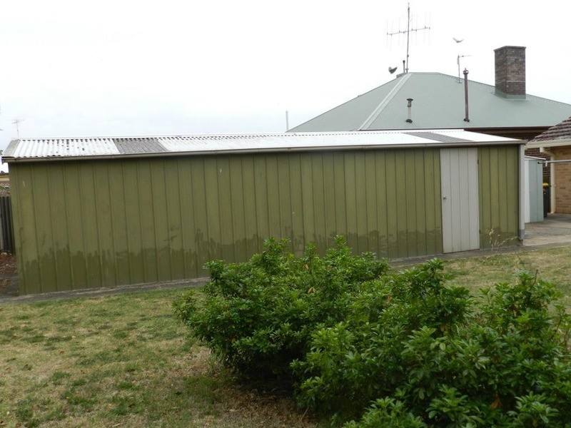 11 Robertson  Street, Crookwell NSW 2583