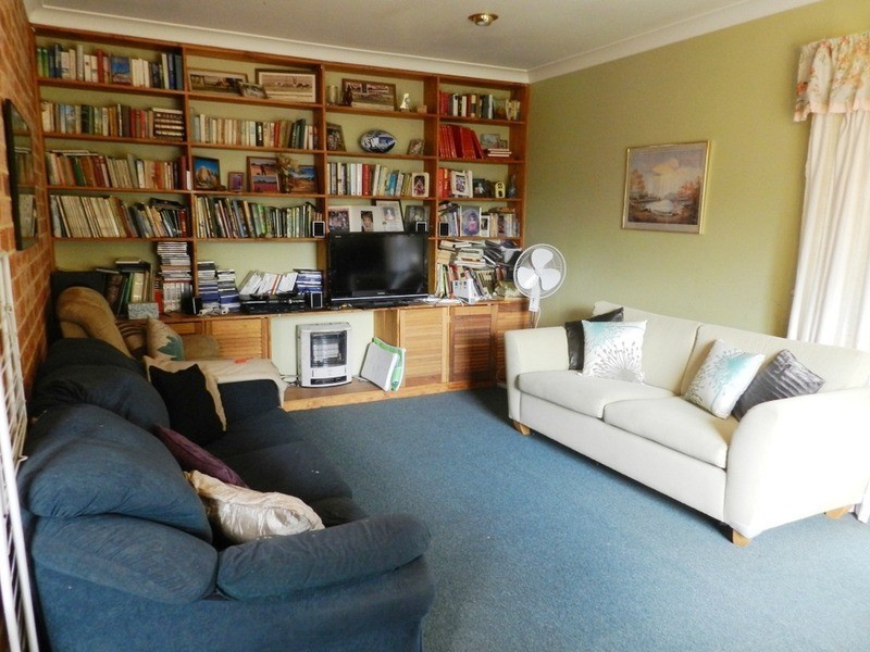 8 Emma Street, Goulburn NSW 2580