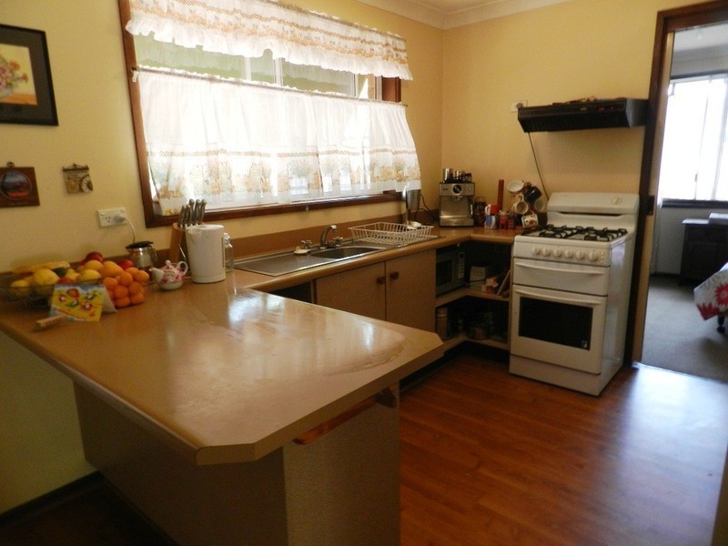 8 Emma Street, Goulburn NSW 2580