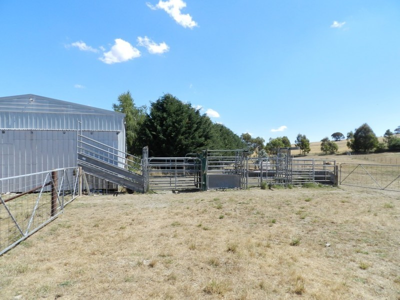 208 Wheeo Road, Grabben Gullen NSW 2583