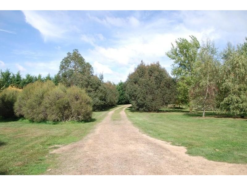 208 Wheeo Road, Grabben Gullen NSW 2583