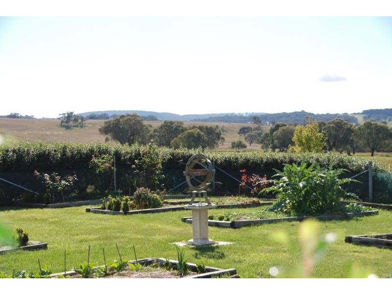 208 Wheeo Road, Grabben Gullen NSW 2583