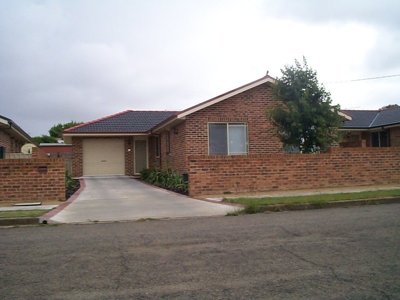 6 Brownhill Street, Goulburn NSW 2580
